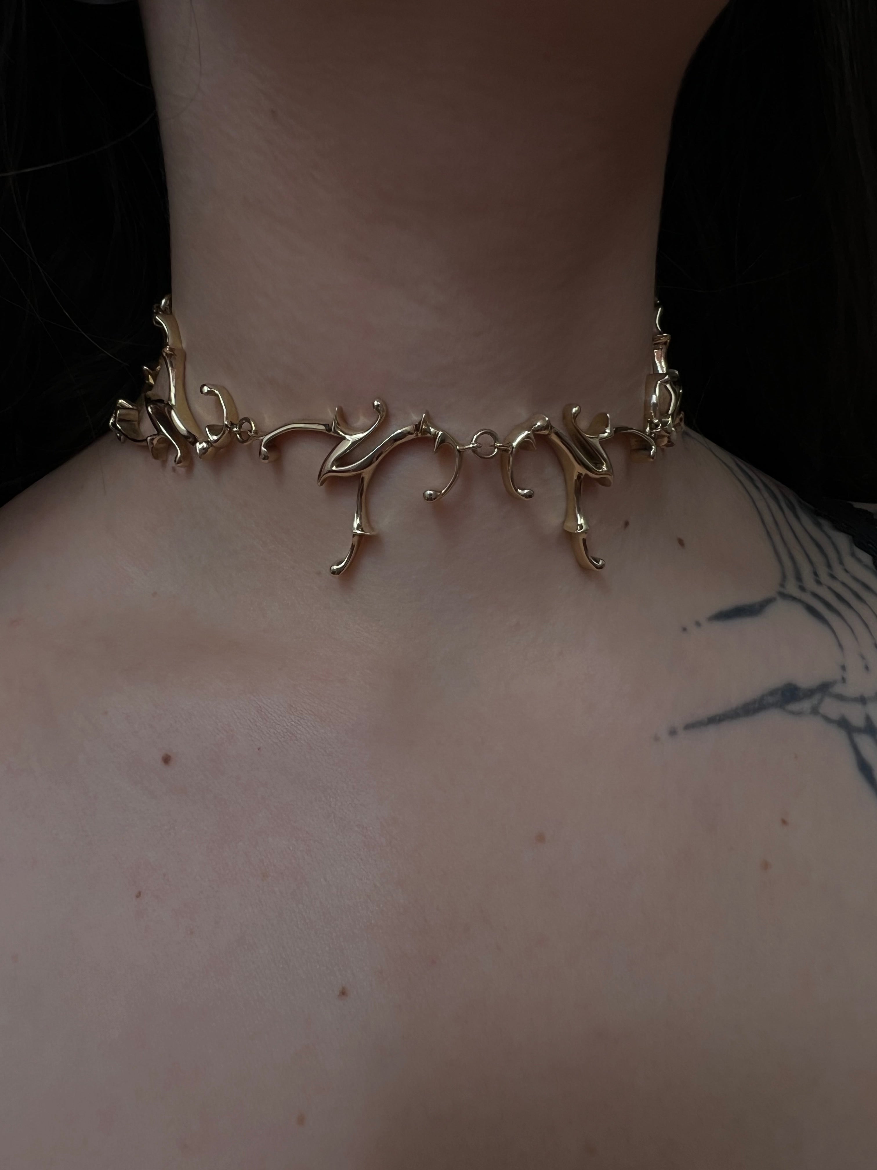 The Deep I Dainty Choker large