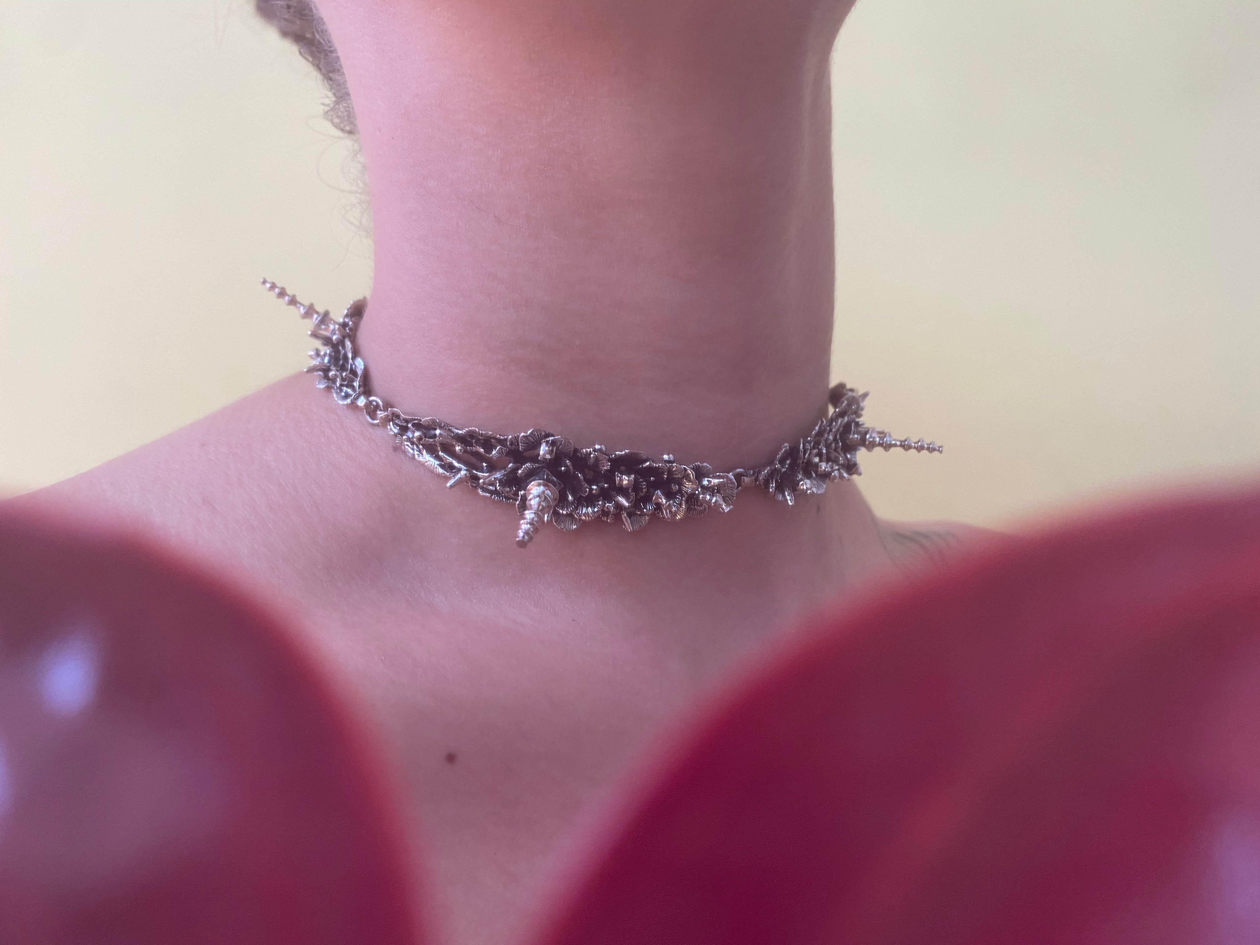 Growth Choker